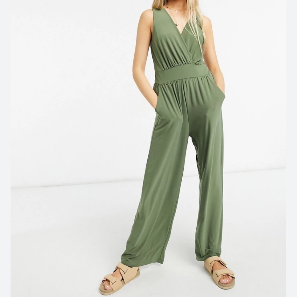 Gilli Wrap Front Style Aqua Green Summer Jumpsuit Size Medium NWT